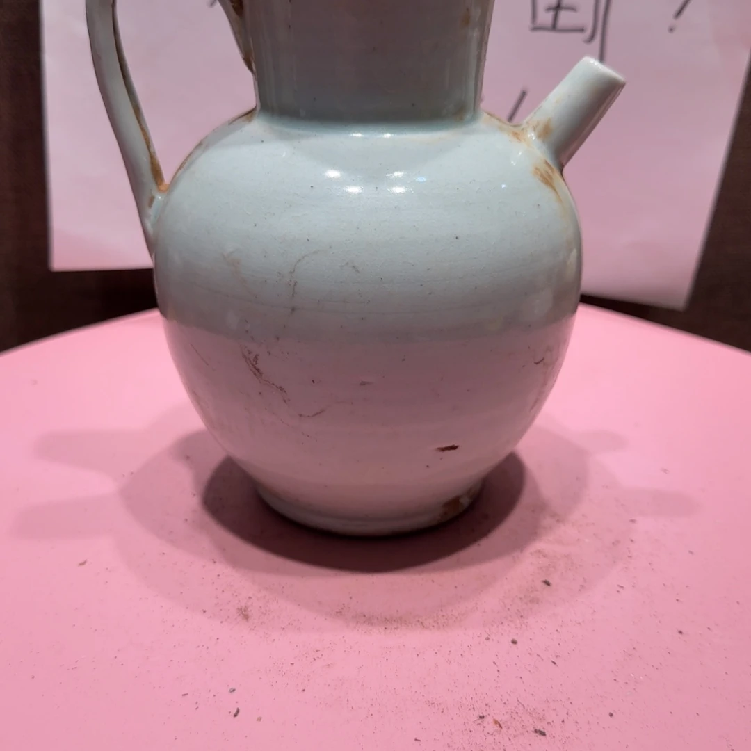 陶其他漂亮的小瓷瓶子