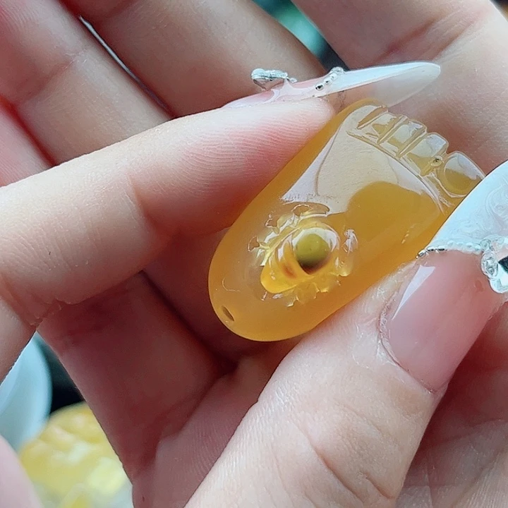 未镶嵌玛瑙手饰吊坠