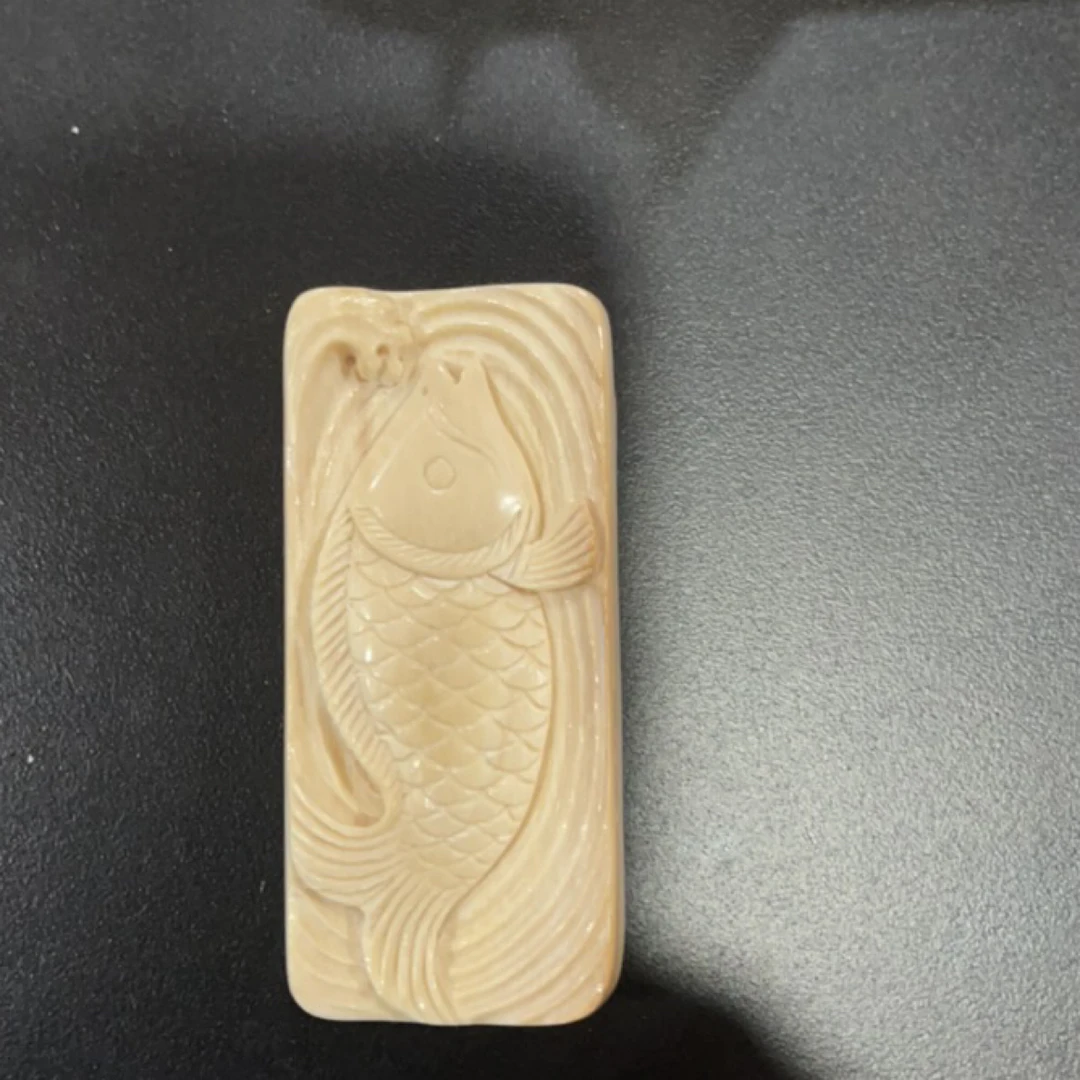 猛犸约35.7克雕刻件HZ460