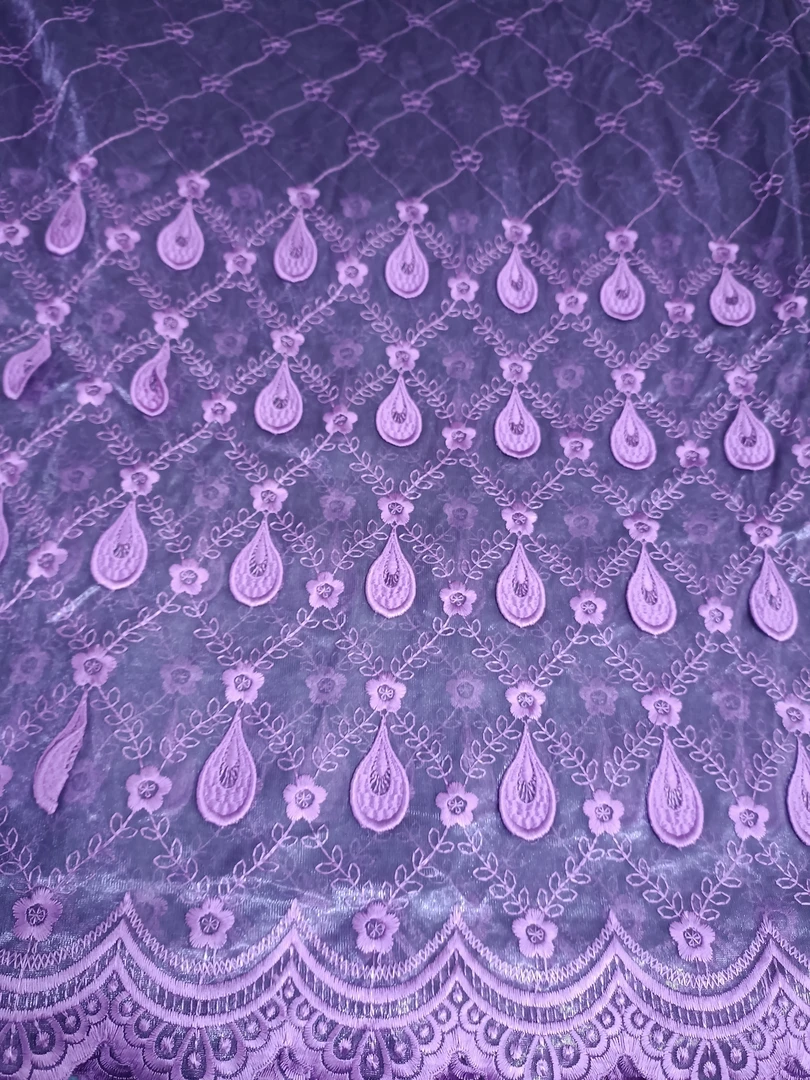 4202紫色浮雕刺绣纱帘宽4米高2.8挂钩款