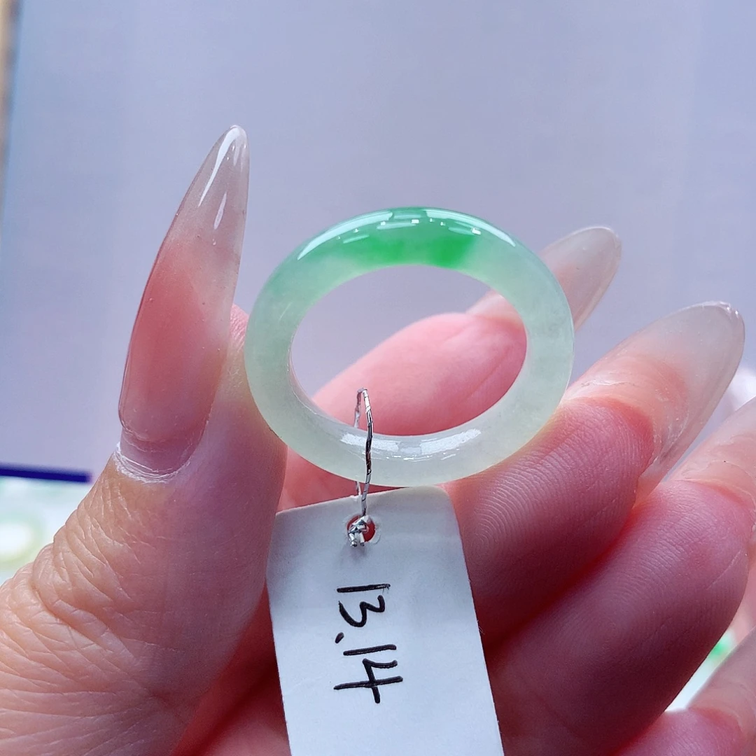 翡翠未镶嵌戒指缅甸A货