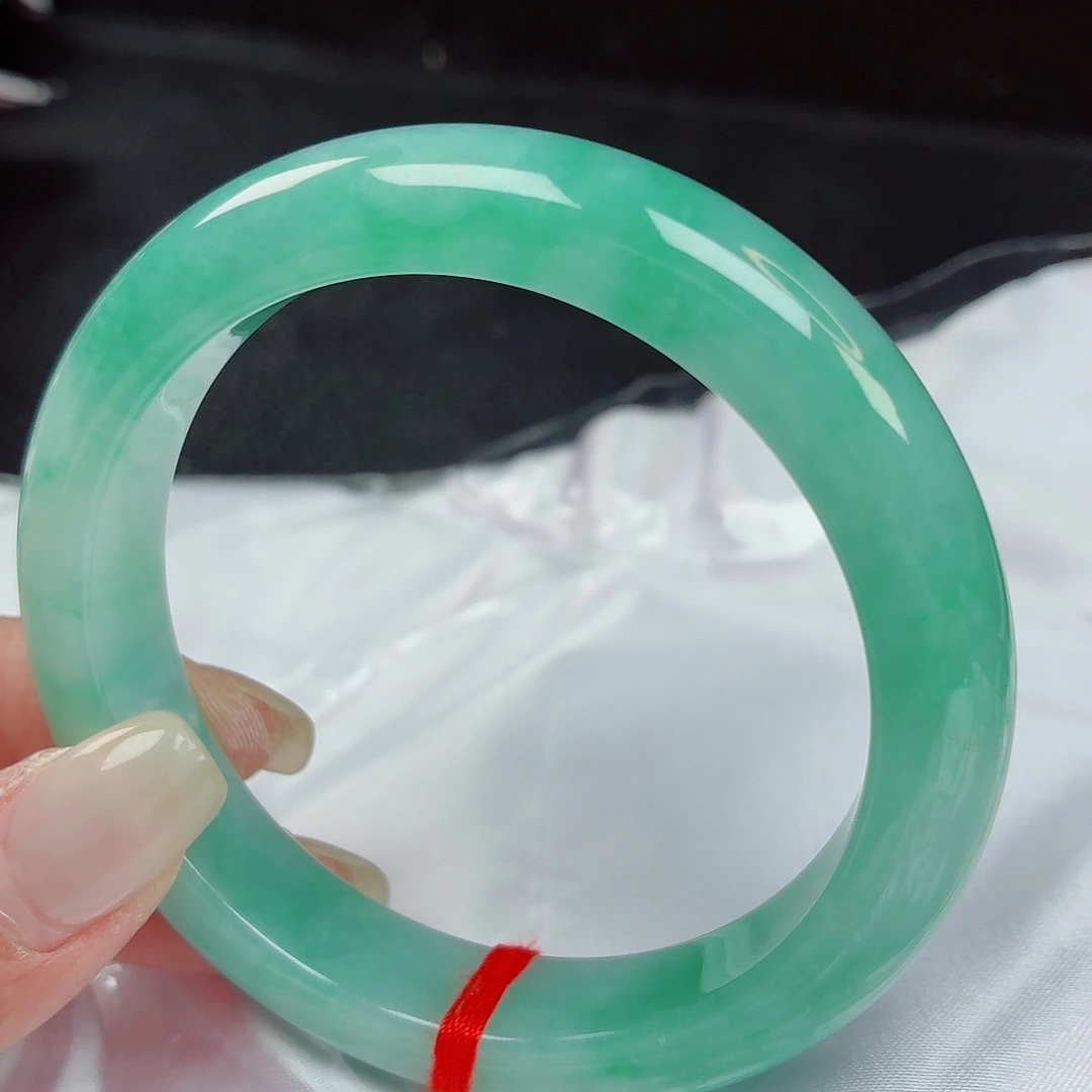 未镶嵌手镯翡翠58