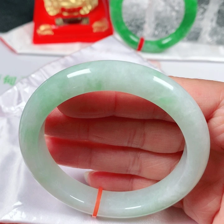 未镶嵌手镯翡翠 编号ZD1240 正圈58 福利镯