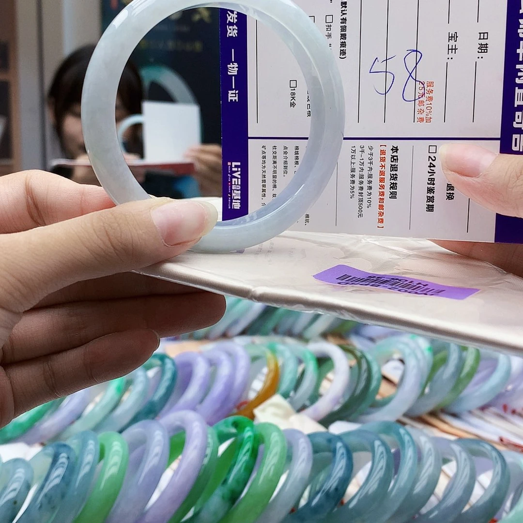 翡翠手镯未镶嵌f