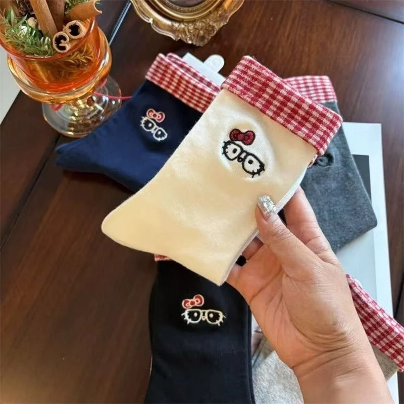 2025春秋百搭新潮品猫咪蝴蝶结撞色中筒袜袜子女大眼镜红格子袜s