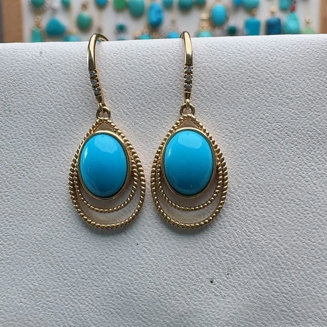 绿松石18K金镶嵌耳饰