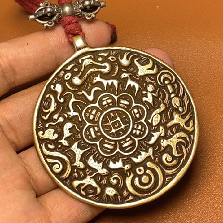 泥塑博*?藏传牌子……