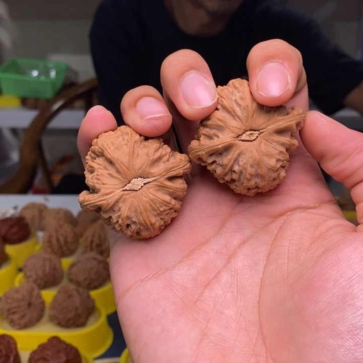 文玩核桃吊坠文玩核桃全品球白45～