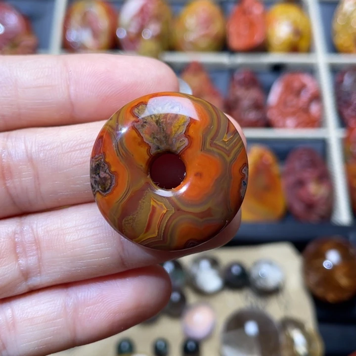 玛瑙/玉髓战国红平安扣未镶嵌