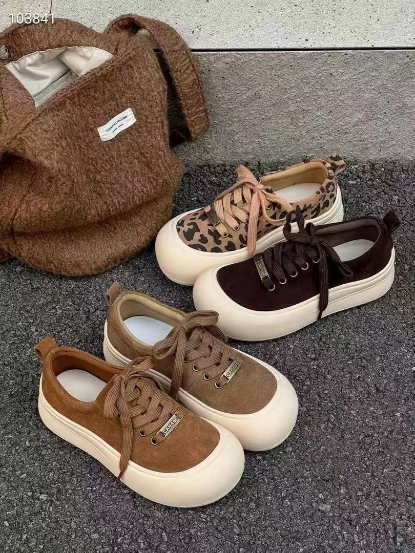 板鞋女鞋2025年秋季新款时尚磨砂松糕厚底带豹纹厚底ins休闲女鞋