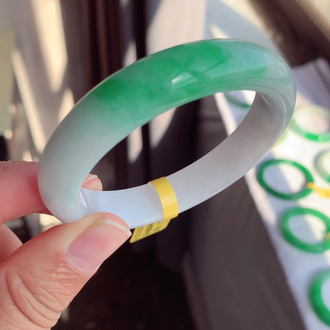 未镶嵌手镯翡翠缅甸翡翠