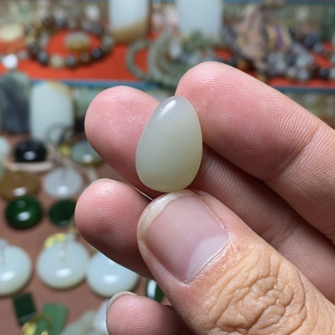和田玉未镶嵌吊坠(不含链)