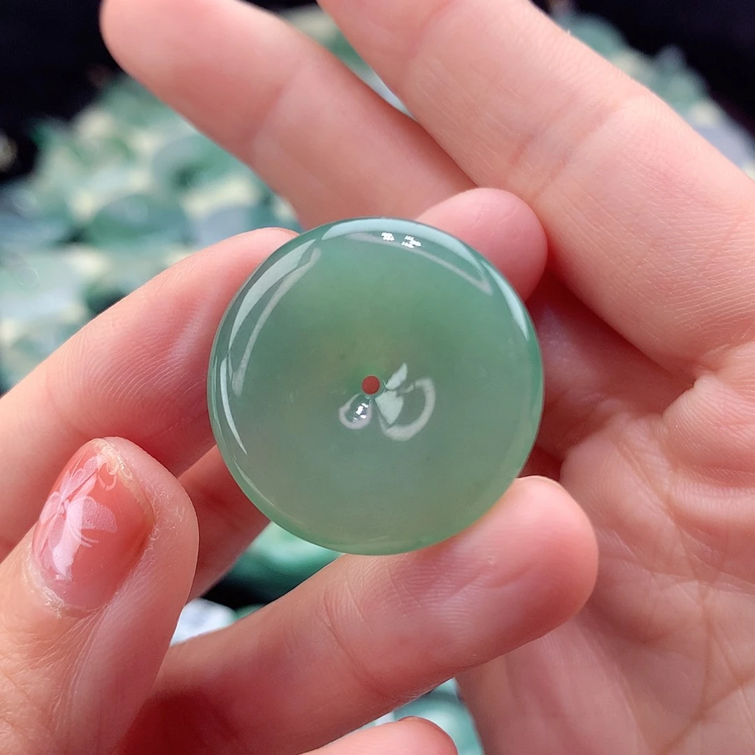 翡翠颈饰未镶嵌尺寸25.0/4.8