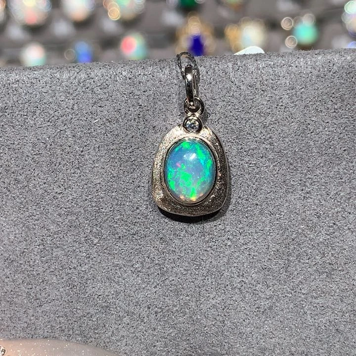 欧泊吊坠h银S925镶嵌福利