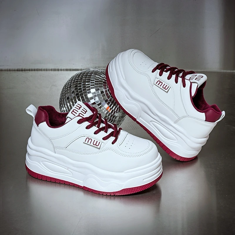 2025春季秋冬新款上新厚底百搭增高7公分小白鞋小个子运动休闲鞋