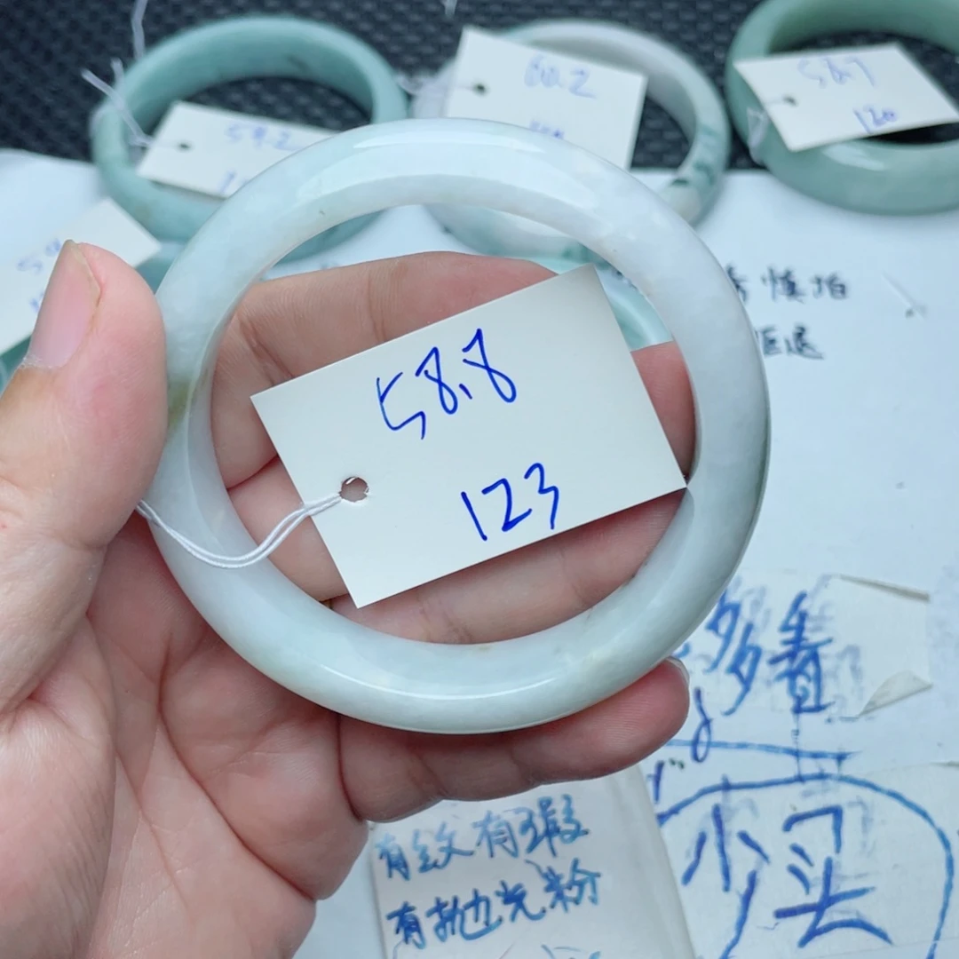 未镶嵌手镯翡翠翡翠手镯123