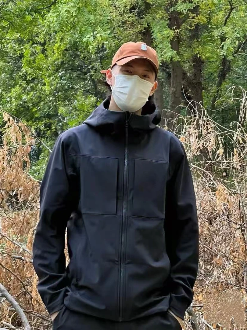 秋冬男女款伽马Mx软壳衣加绒冲锋衣情侣高端压胶加绒连帽外套