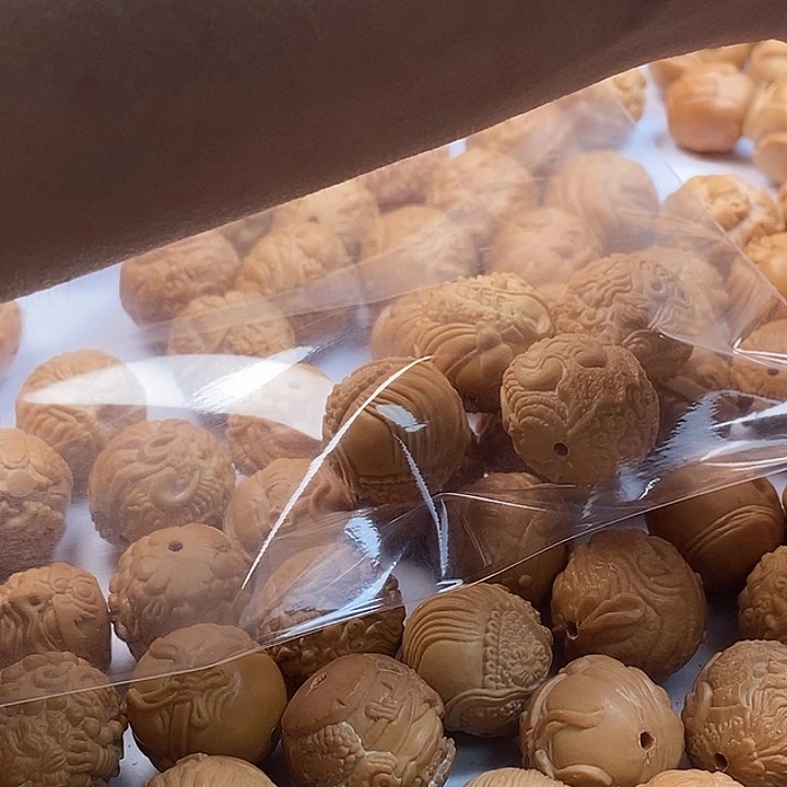 我***饿手串猴头核桃瑕疵单颗4颗