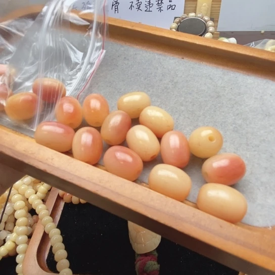 手串/手链驼骨桶珠相思豆
