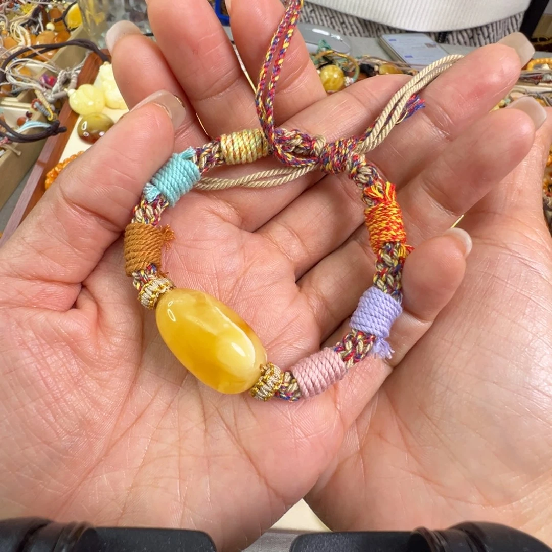 蜜蜡裸石未镶嵌蜜蜡