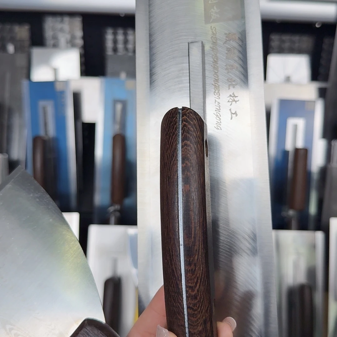 我***扬30.95一体油工抹子一个