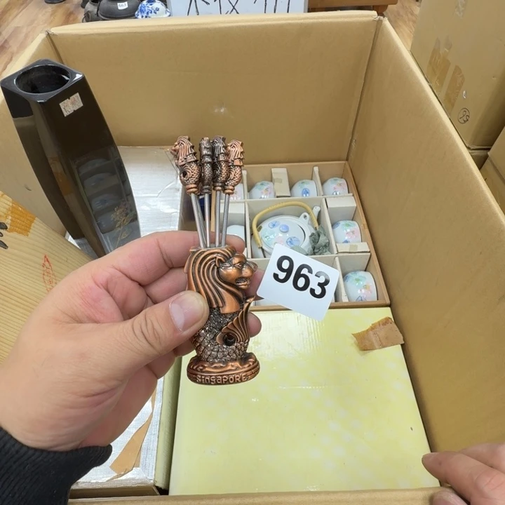 瓷片工艺品摆件瓷器摆件正能量