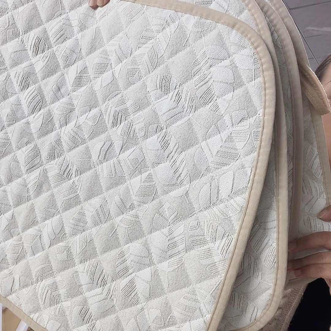 雪尼尔啦咯啦咯啦咯啦咯啦