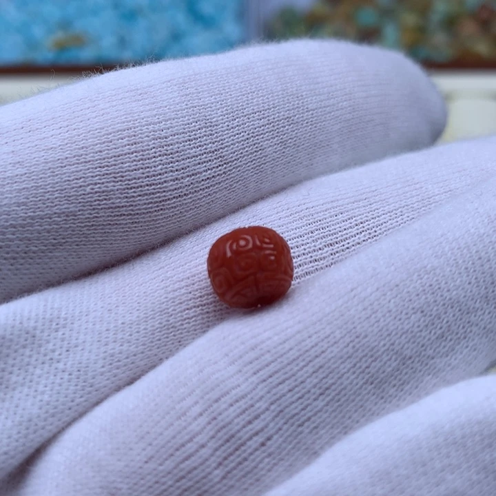 南红玛瑙未镶嵌珠宝奇石