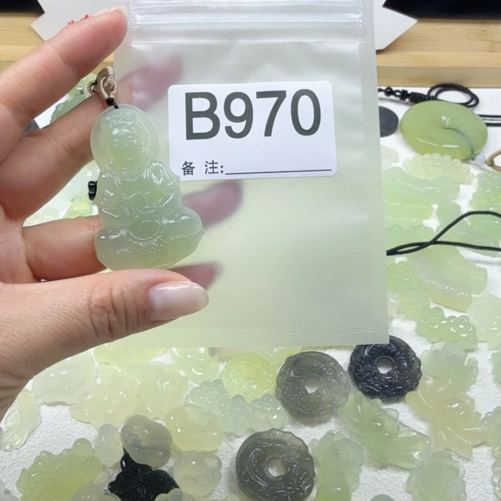 蛇纹石玉岫玉合金小**?