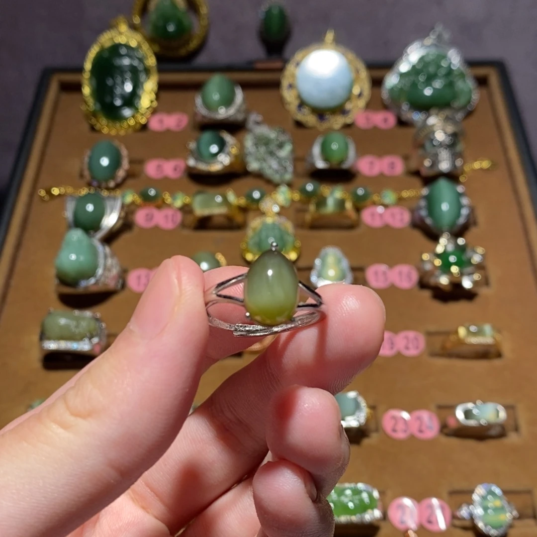 和田玉（碧玉）未镶嵌戒指