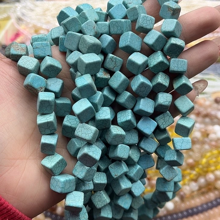 玛瑙/玉髓珠宝半成品未镶嵌一条8mm左右松石对角方糖珠