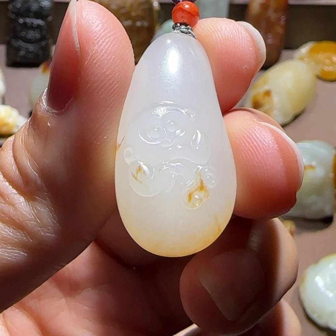 和田玉颈饰未镶嵌