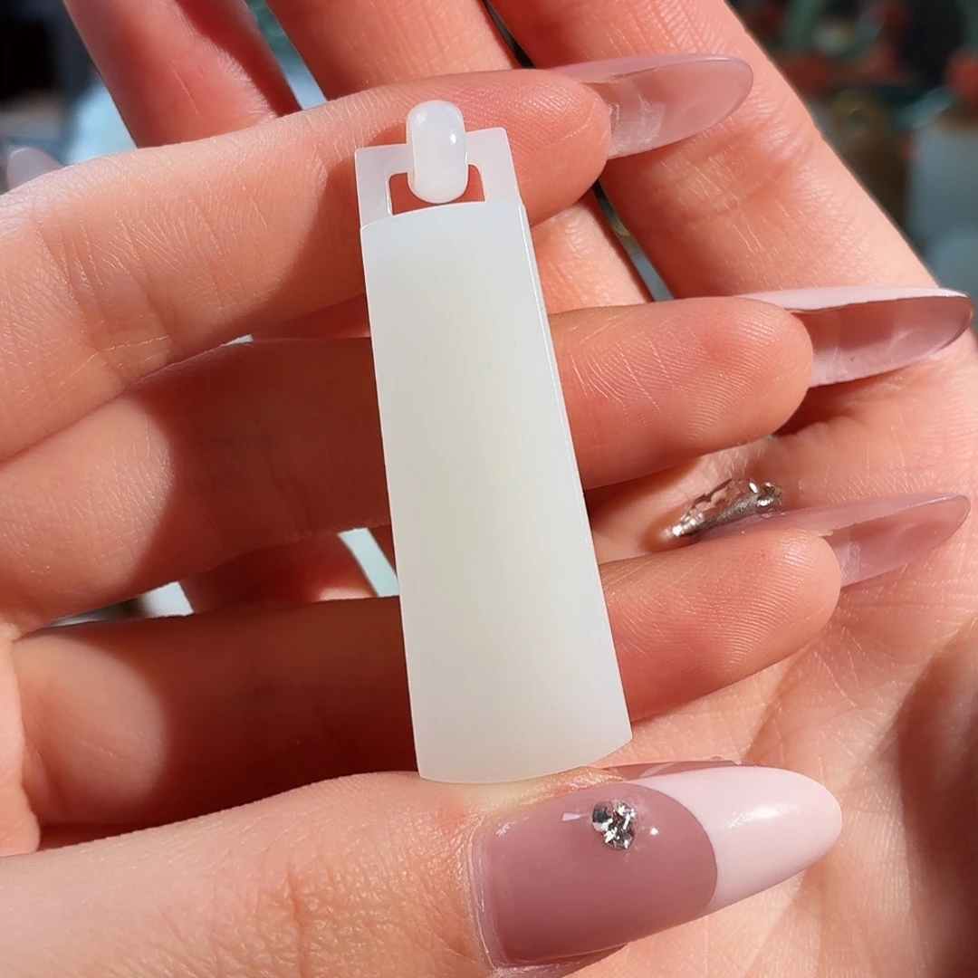 和田玉未镶嵌颈饰T