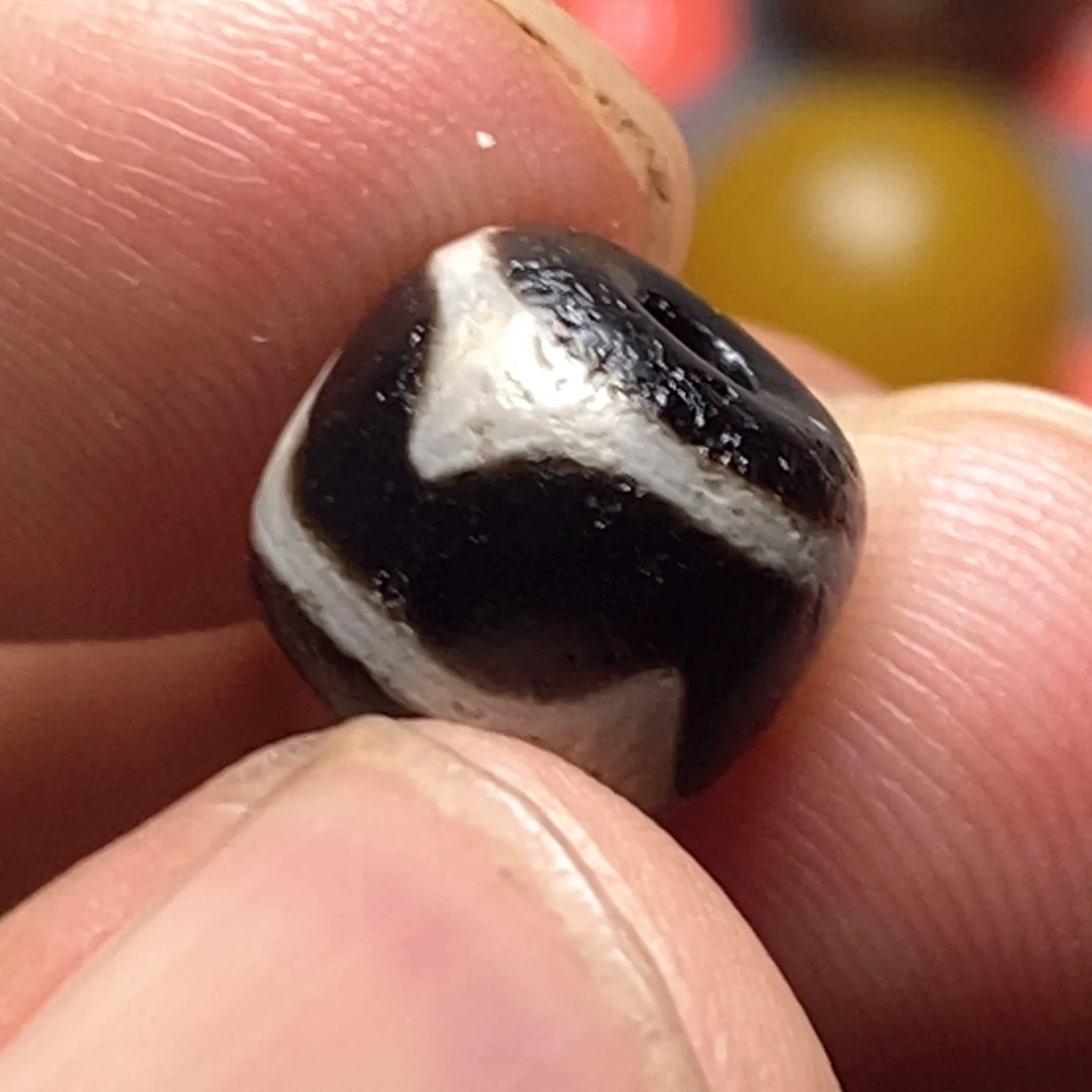 玛瑙/玉髓配饰未镶嵌牛***斯