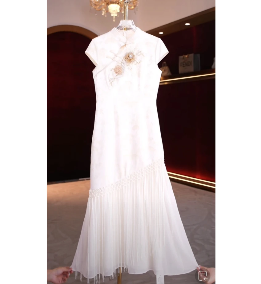 芙娜妮新款2025休闲洋气衣服女穿搭气质显瘦女装连衣裙F2512025