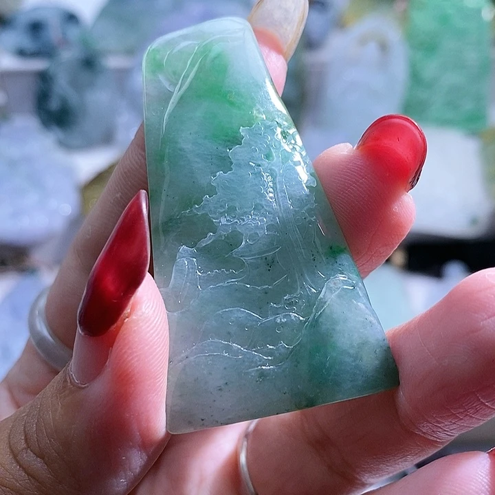 【闪购商品】翡翠挂件未镶嵌山水