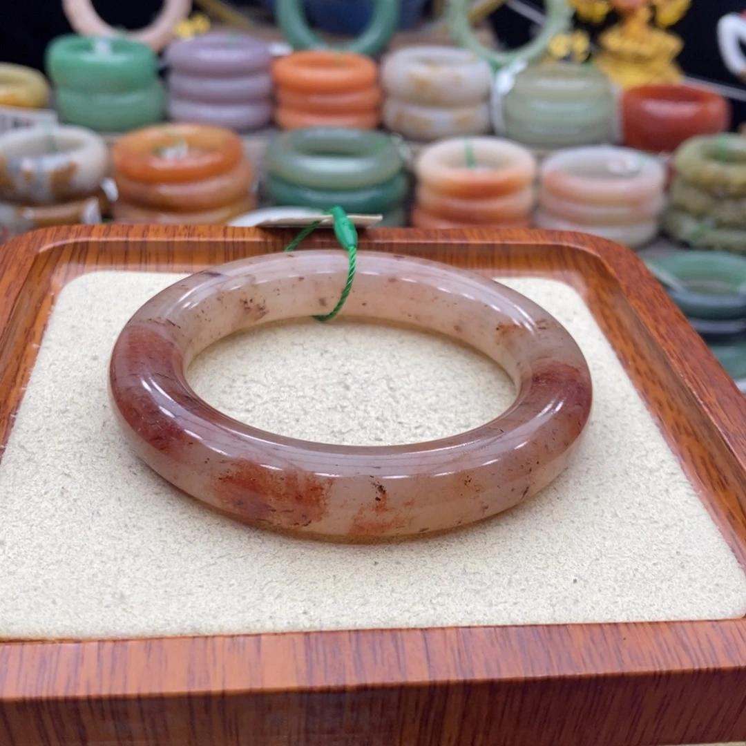 石英质玉未镶嵌手镯