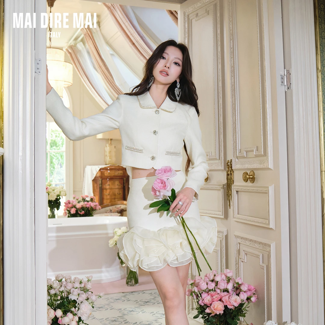 【韩雨彤同款】MAI DIRE MAI翻领长袖外套花瓣短半身裙女秋冬套装