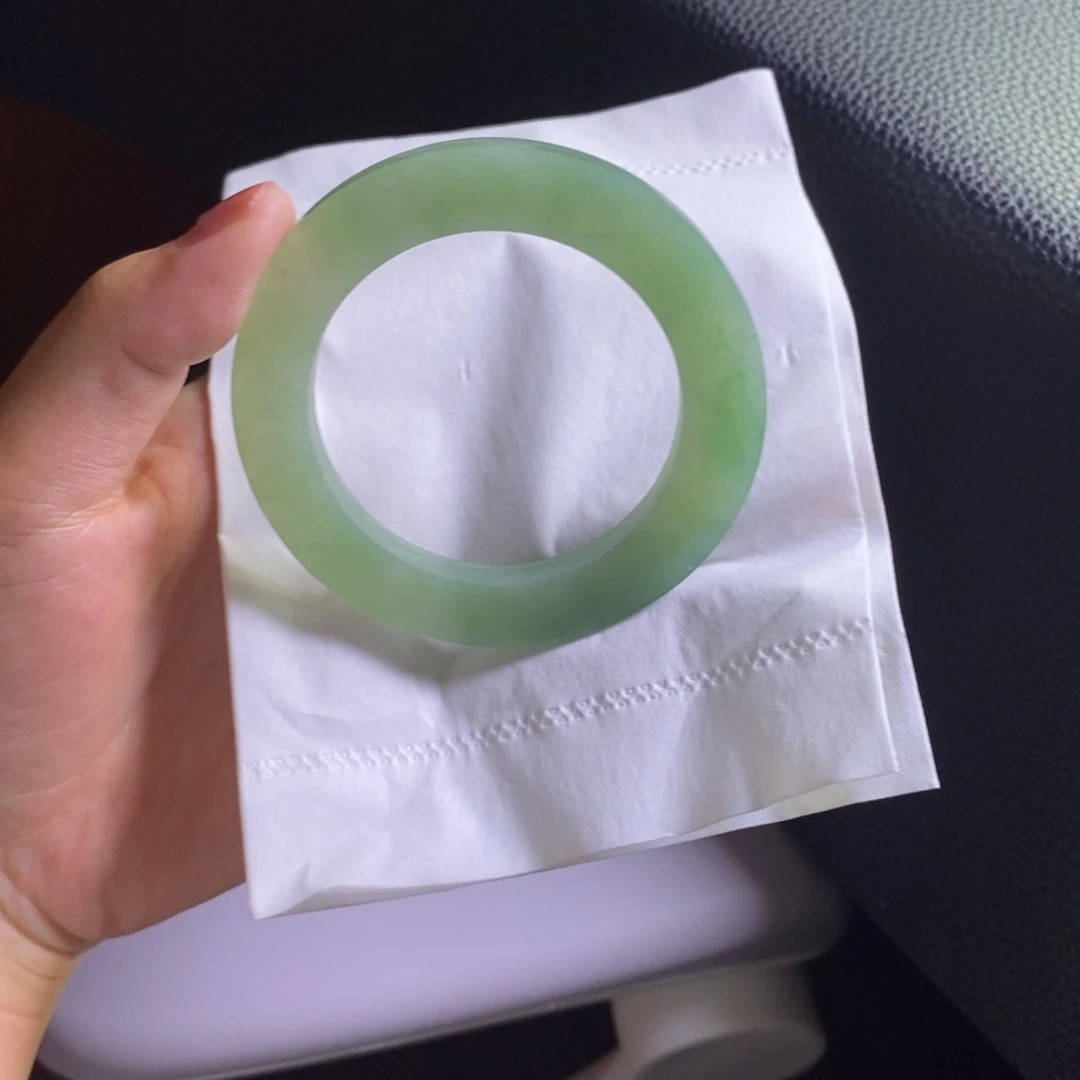 定制翡翠圆条未镶嵌