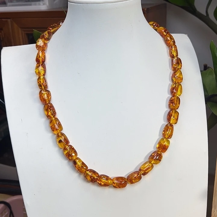 琥珀（花珀）未镶嵌颈饰