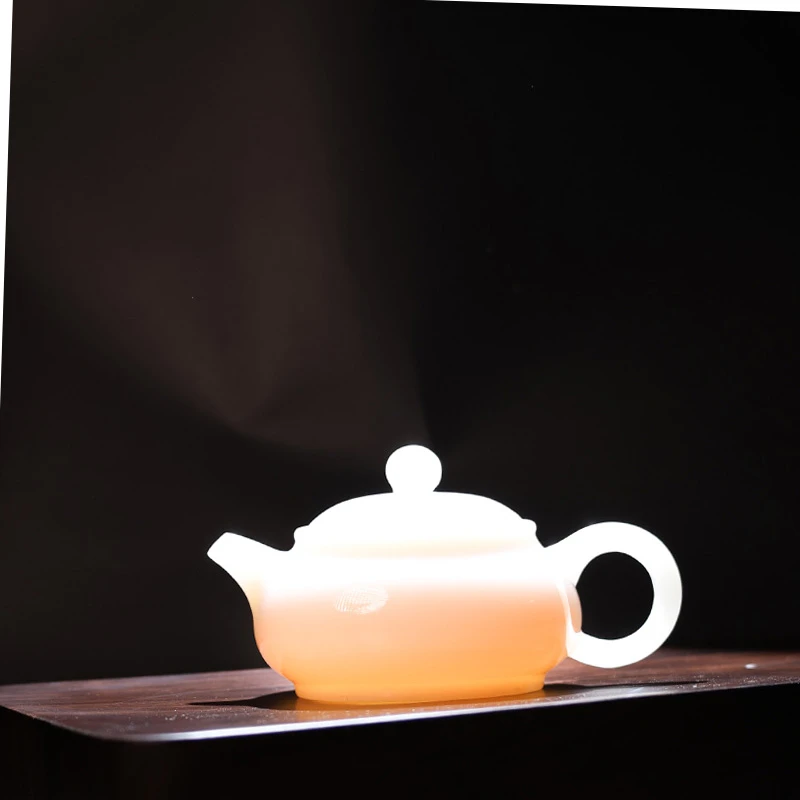 冰种玉瓷璞玉仿古壶