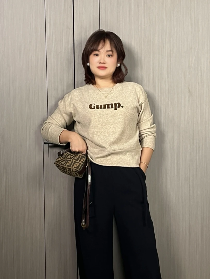 圆领加绒卫衣秋冬立体字母牙刷绣宽松休闲上衣女