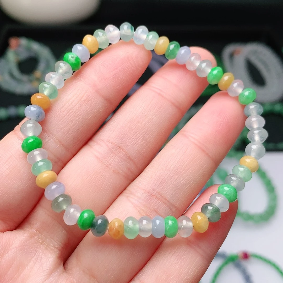 翡翠手链未镶嵌翡翠