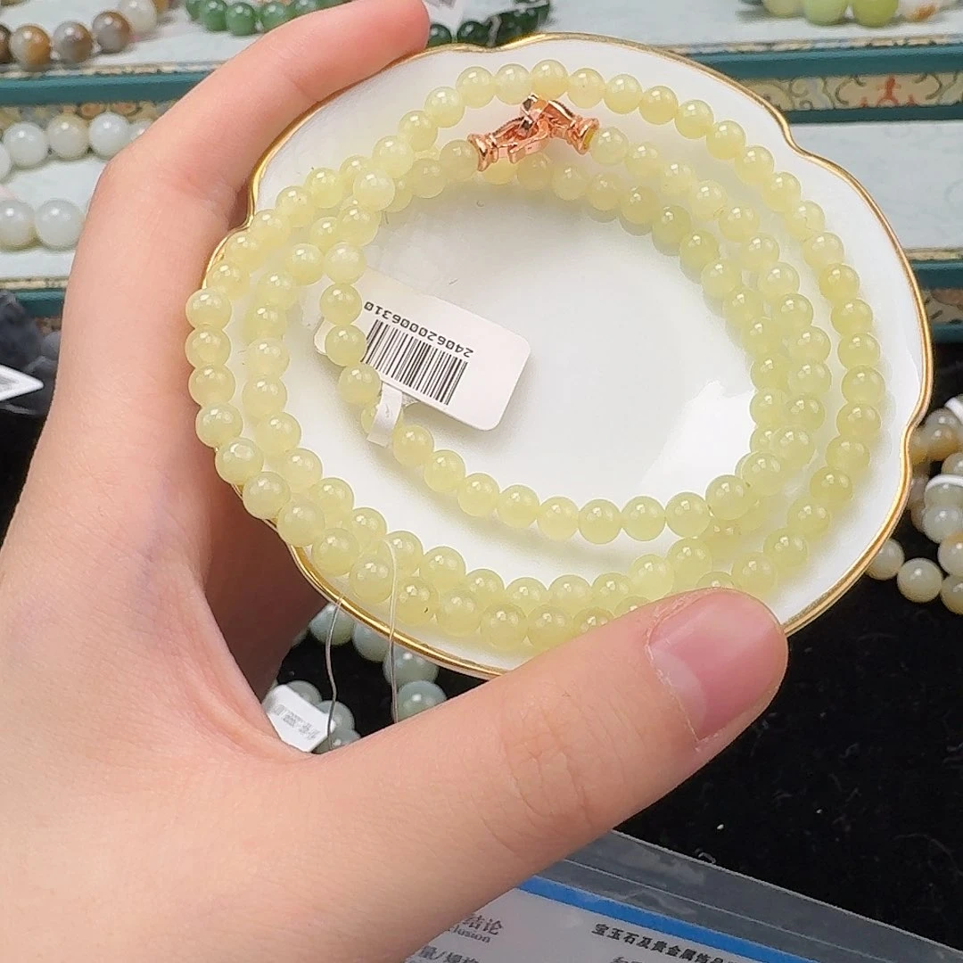 和田玉手串未镶嵌?****?