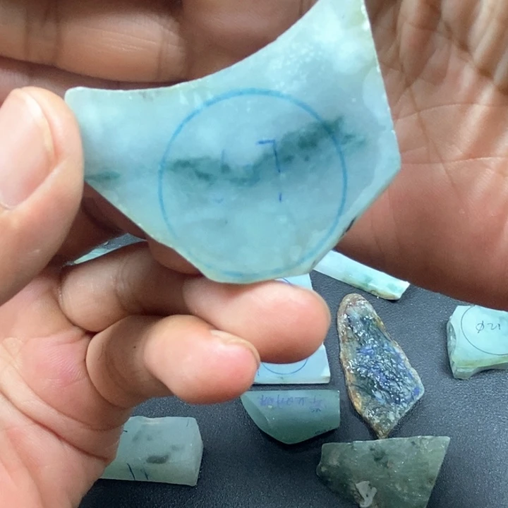 翡翠裸石青****湿卡26平安扣