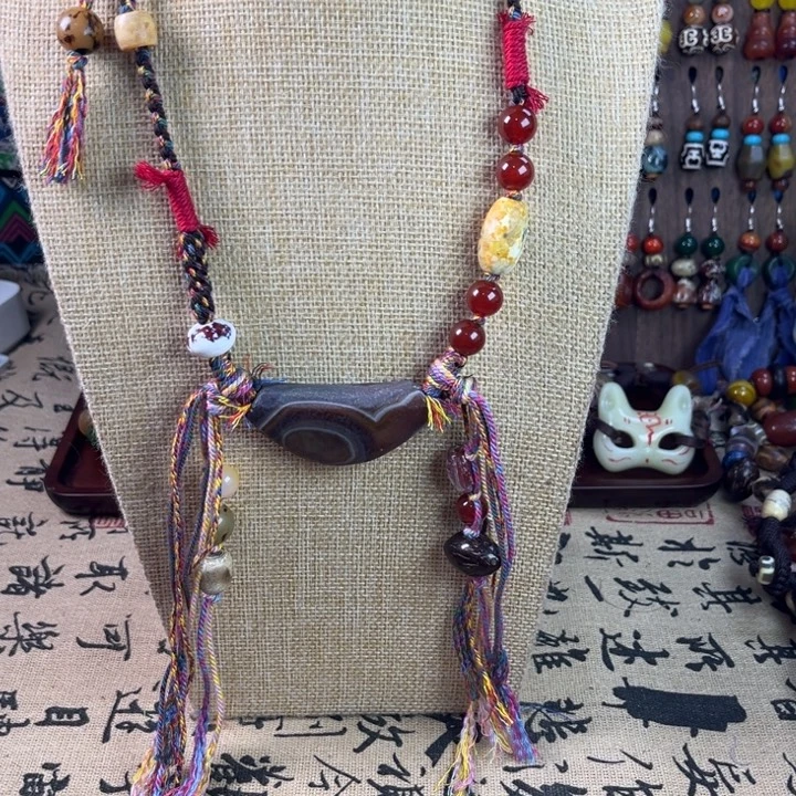 玛瑙/玉髓未镶嵌颈饰