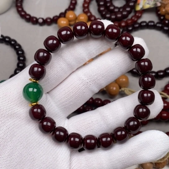 我****猴头关的一个小镇上