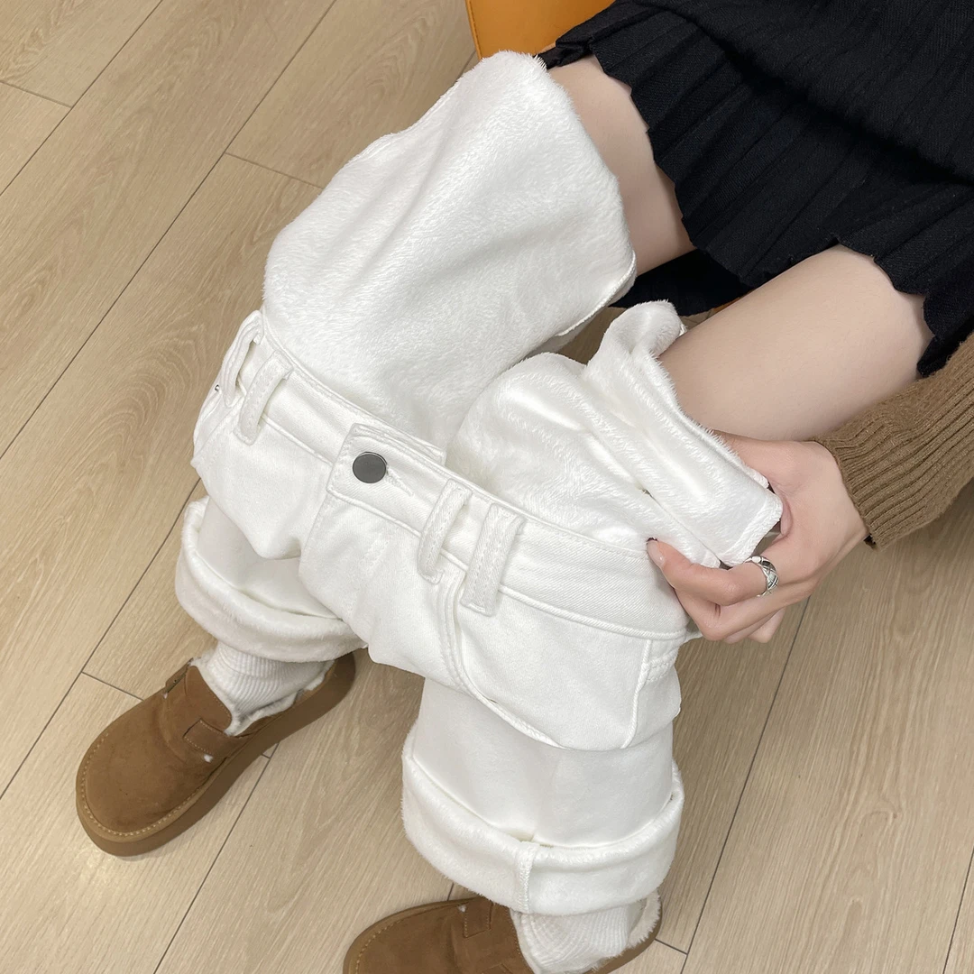 白色加绒阔腿牛仔裤女秋冬2025新款高腰显瘦小个子宽松加厚直筒裤