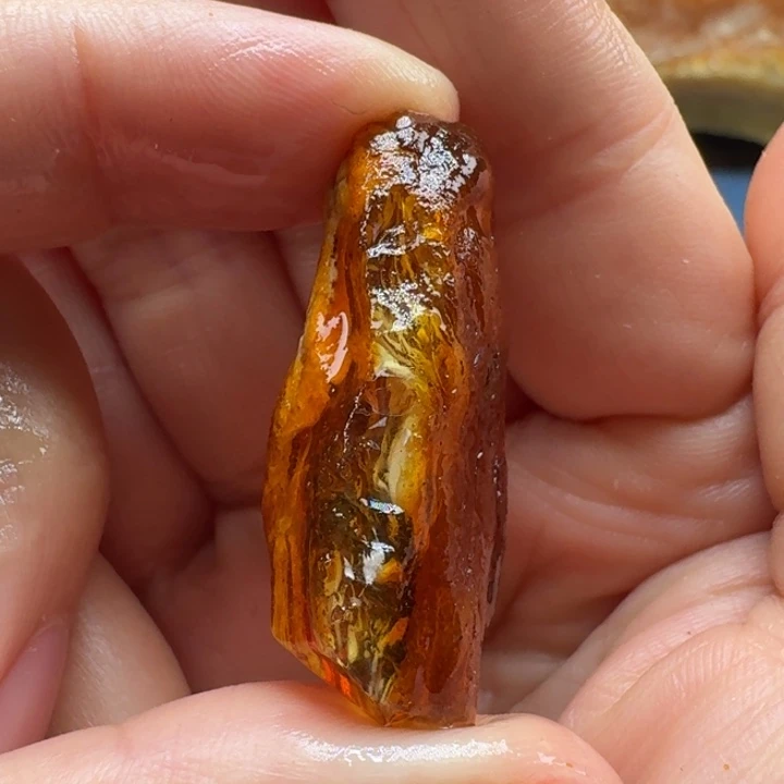 定制琥珀未镶嵌琥珀蜜蜡定制