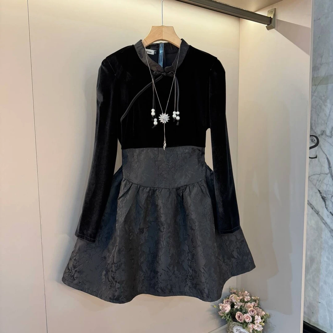 2025新中式国风盘扣流苏装饰拼接工艺显瘦减龄时尚连衣裙（衣长89）